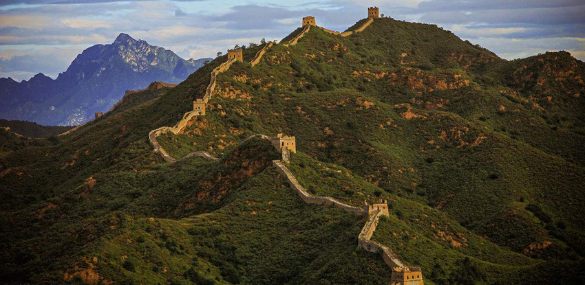 taxi to great wall of china, mutianyu, jiankou, hike through, xizhazi, car rental with english driver, cab, day tour, simatai great wall at gubei water town