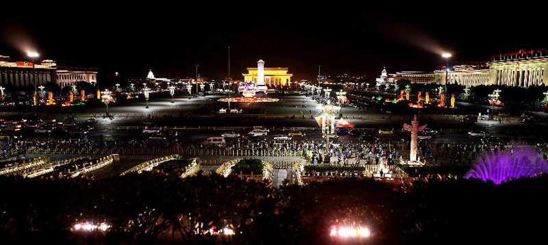 taxi to the tiananmen square at night , car rental with english driver, cab